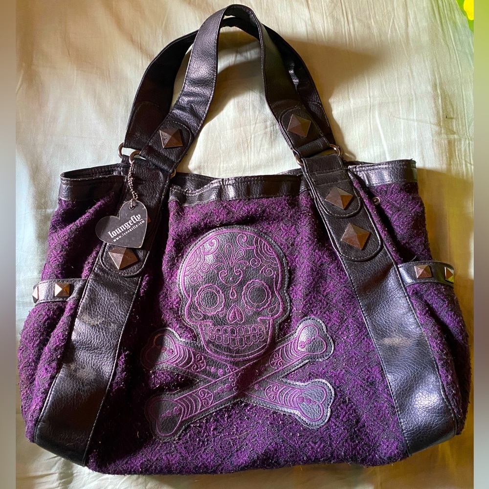 Loungefly skull purse